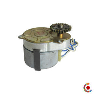 Geared motor end of stock Crouzet N°82524.4 - 6 rpm two directions  FANTASTIC MOTORS®.